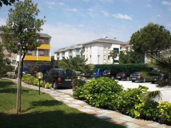 Hotel Hiki 3 Superior Bibione Eksteriør bilde
