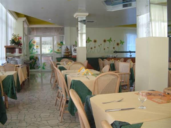 Hotel Hiki 3 Superior Bibione Eksteriør bilde